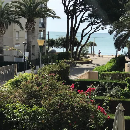 3 Carabelas Apartment Cambrils